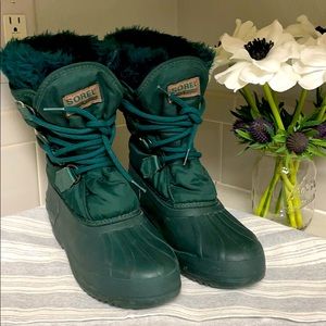 Green Sorel Waterproof Boots